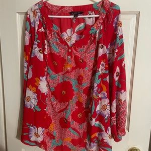 Zac and Rachel blouse